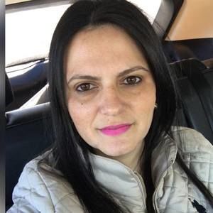 Meet your Posher, Aline